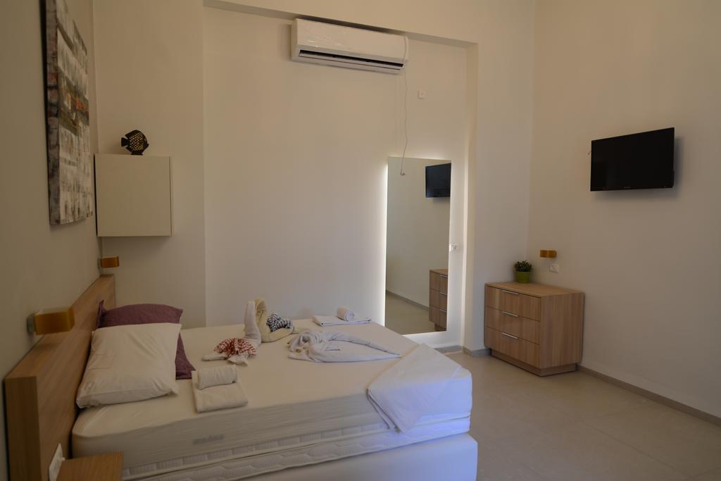 Zimmer Garden Haifa Room photo