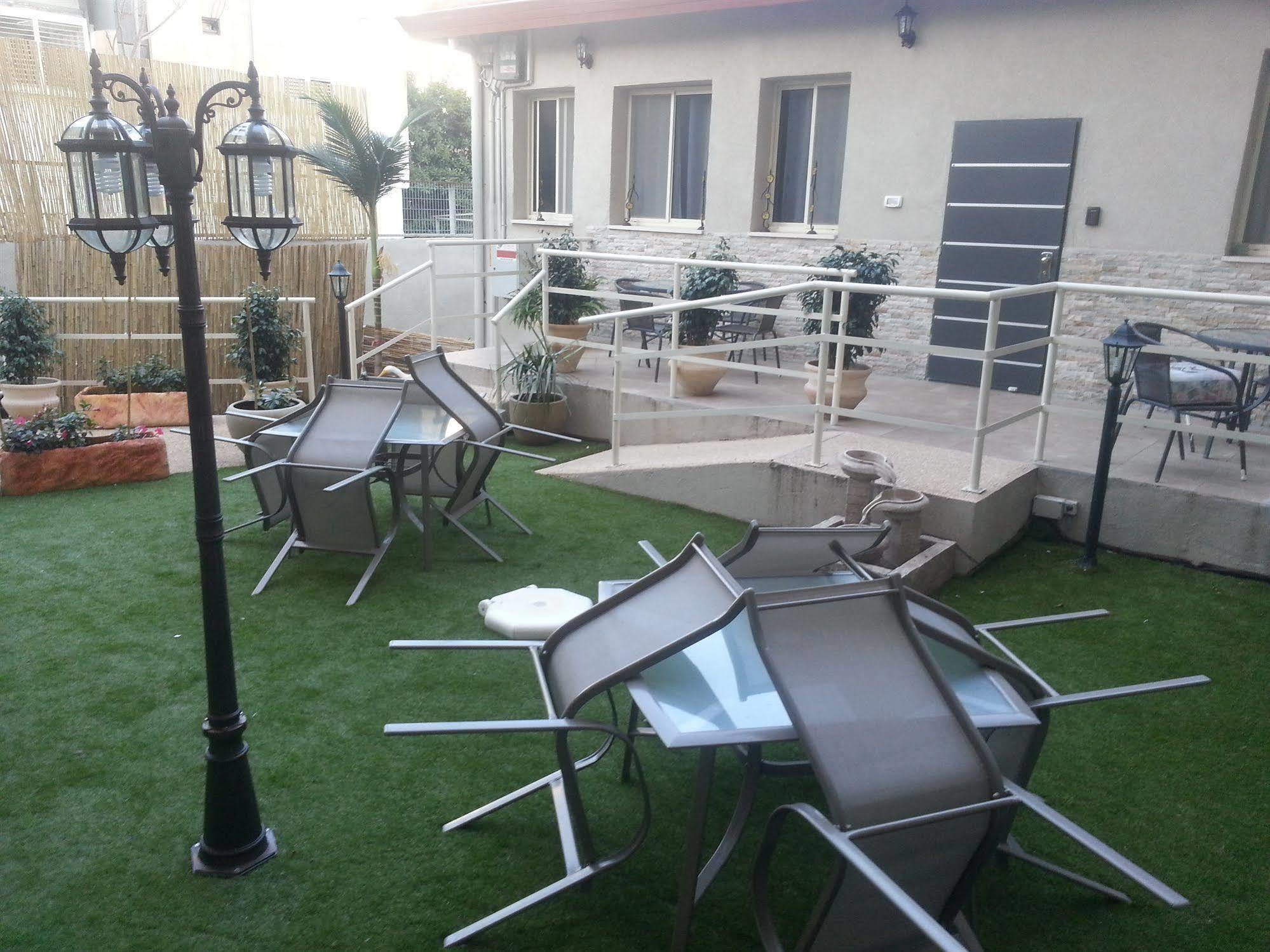Zimmer Garden Haifa Exterior photo